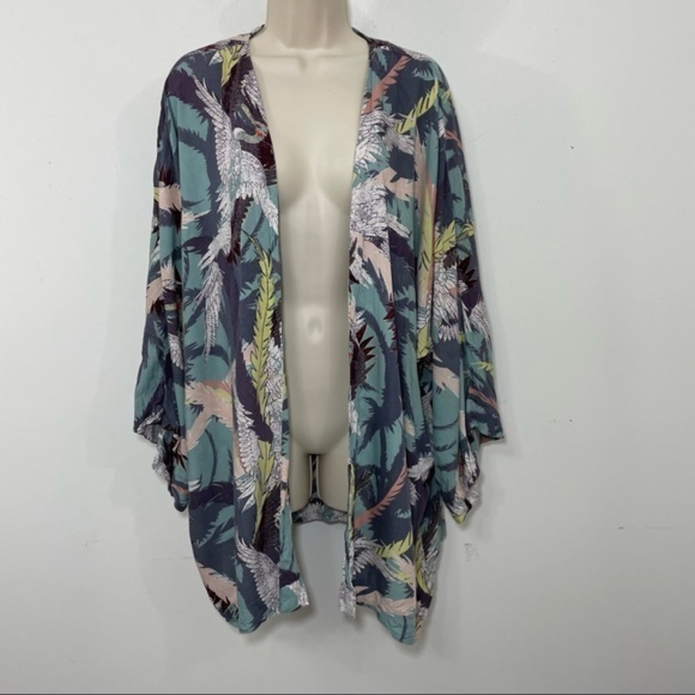 Junarose Jrkrisa Three Quarter Sleeve Kimono Size 18 Plus Size Open Front Bird